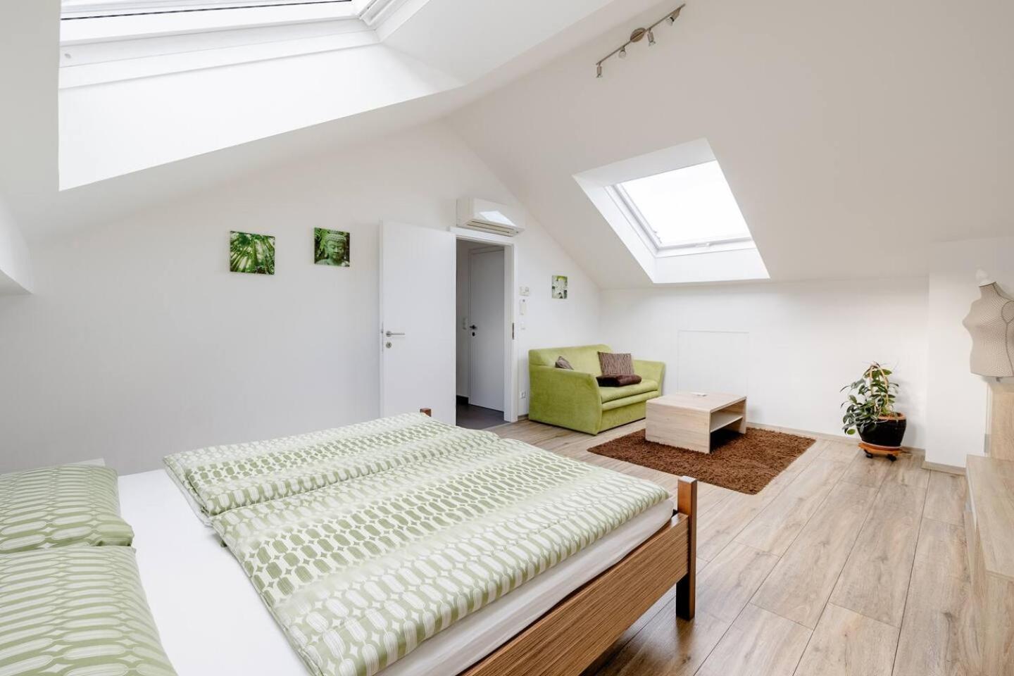 Apartment Helles Gemuetliches V5 Wien